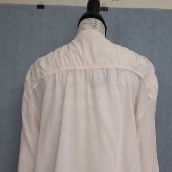 Anthropologie Pilcro | Lightweight  1/2 Button Front Pink Blouse | Size M - Picture 4 of 8